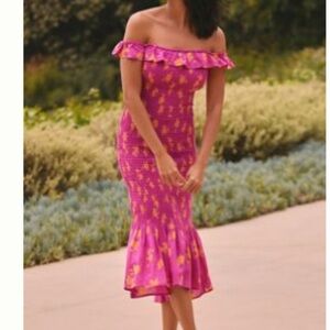 NWT Anthropologie Celandine Elegant Off-Shoulder Pink Smocked Midi Dress